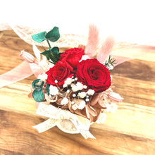 Load image into Gallery viewer, Tradition | DIY Floral Kit
