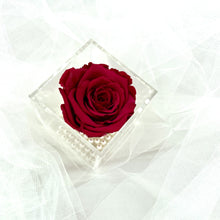 Load image into Gallery viewer, Classique Rose Box | ROSE BOX | 100% NAUTURAL ROSE
