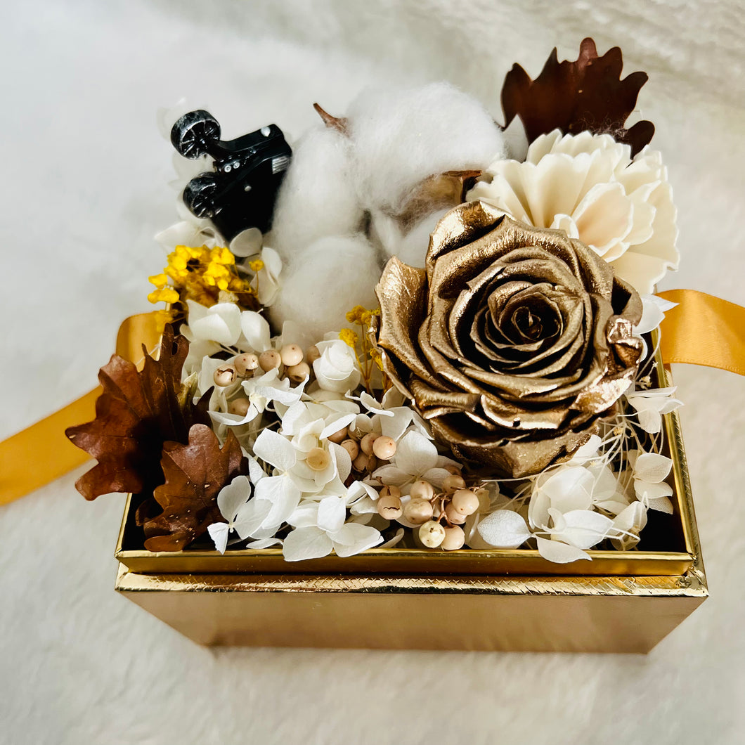 Luxury Flower Box | Gold Rose