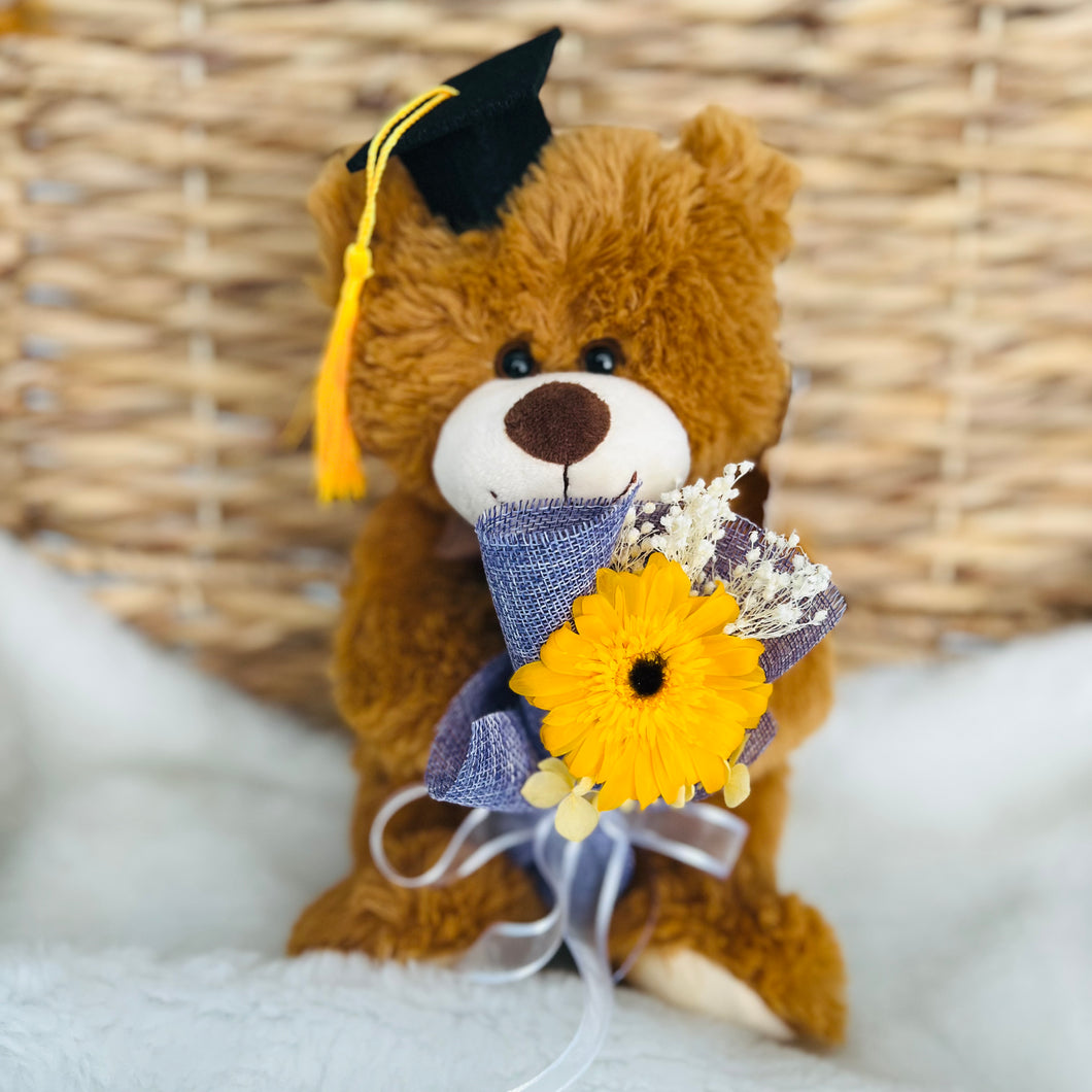 Graduation Bear 9.5” | Caramel | Chrysanthemum BOUQUET